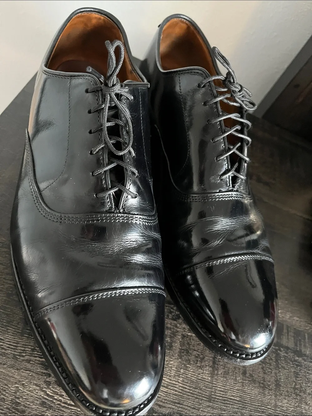 $400 Allen Edmonds Fifth Avenue Classic Black Cap-Toe Oxford Dress Shoes 9.5